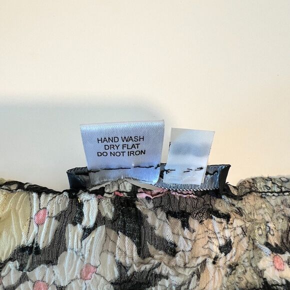 Lillie Rubin Womens Cardigan Size XL Floral Crystal Sequin Long Sleeve Black - Picture 6 of 8